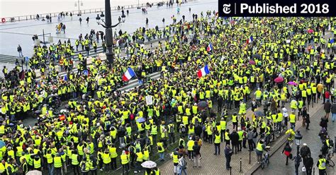 Den ikoniska Yellow Vest-protesten, ett uttryck för den växande klyftan mellan rik och fattig i Frankrike